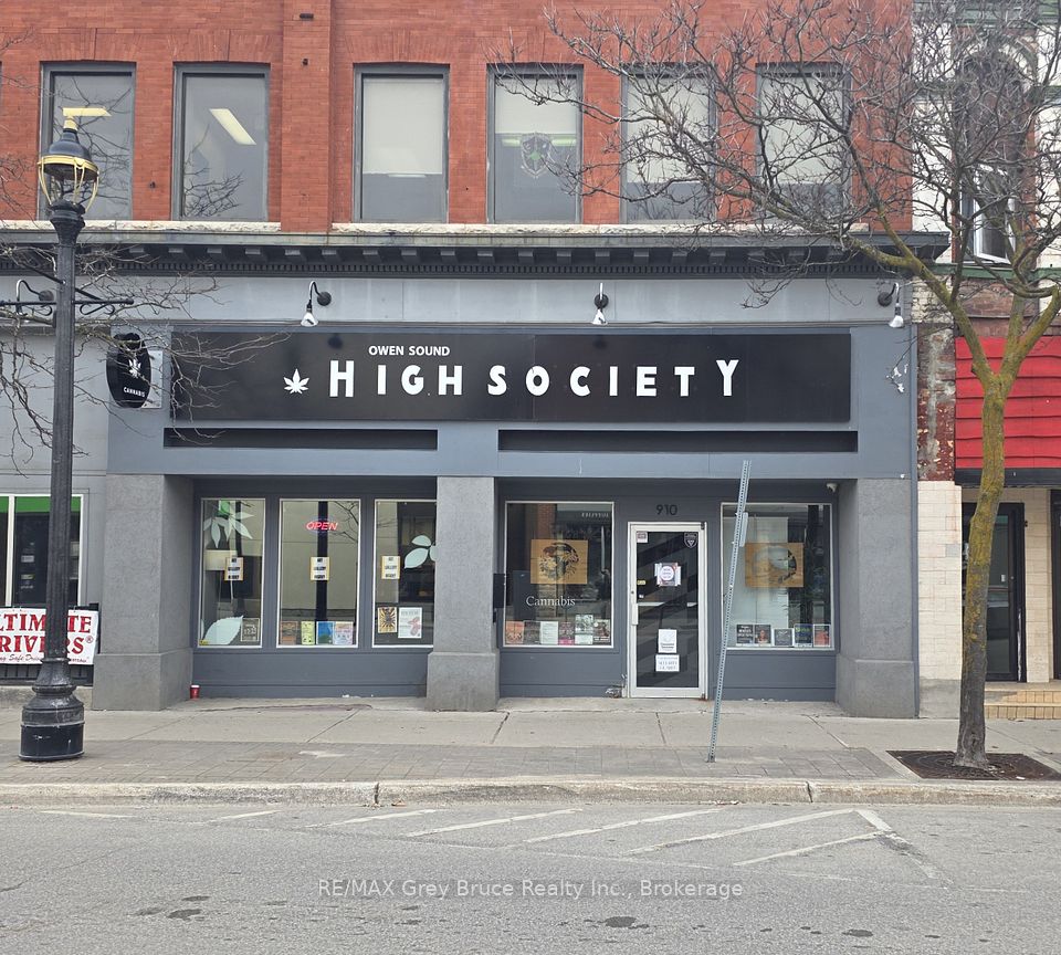 910 2nd Avenue E, Owen Sound, ON N4K 1N5