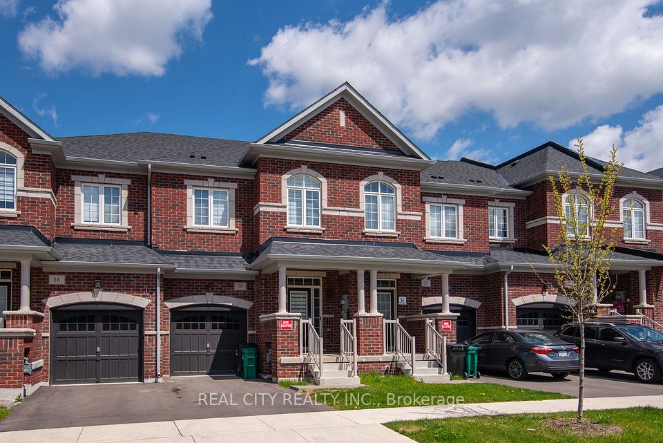 Att/Row/Townhouse at 18 Lidstone Street, Cambridge, ON N1T 0G3, Cambridge