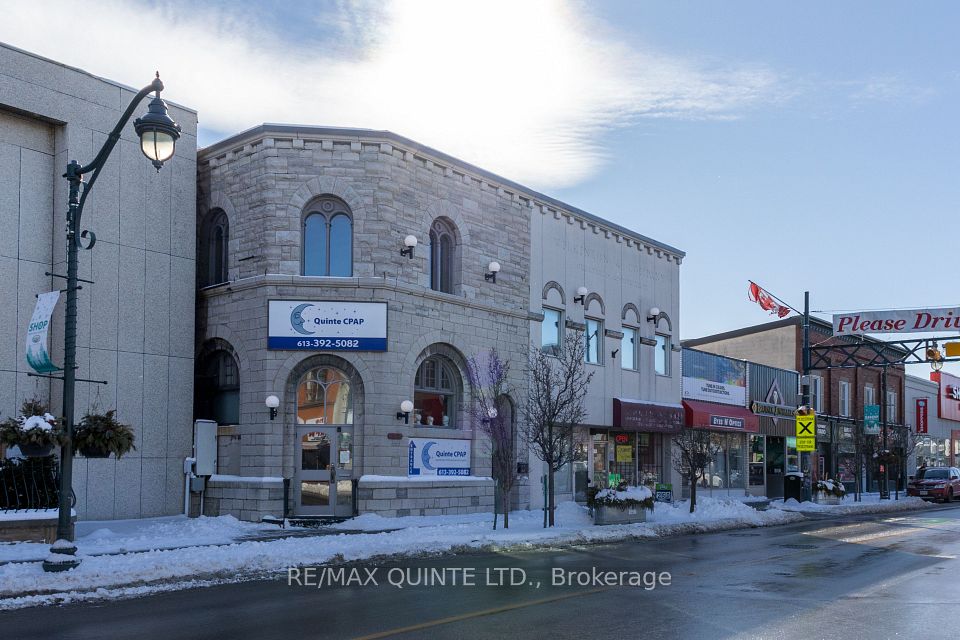 71 Dundas Street W, Quinte West, ON K8V 3P4