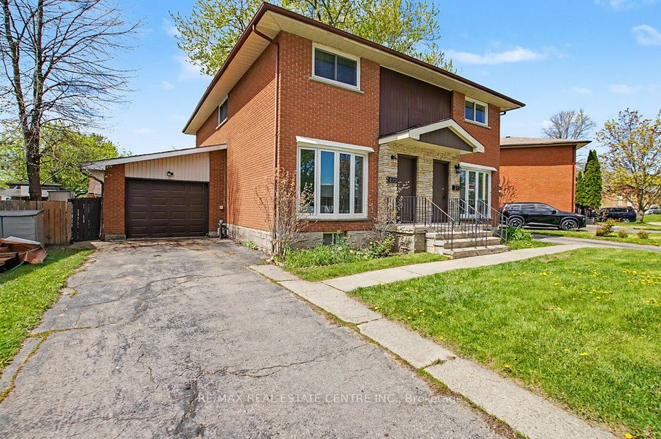 Semi-Detached  at 273 Elliott Street, Cambridge, ON N1R 2L6, Cambridge