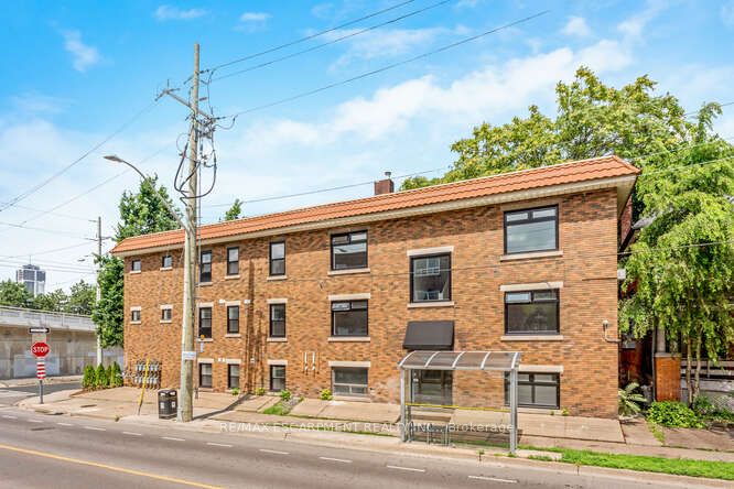 127 Victoria Avenue S, Hamilton, ON L8N 2S9