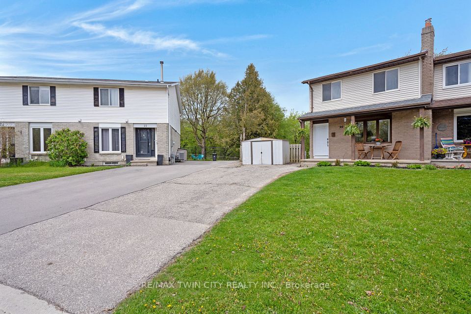 Semi-Detached at 20 Ardoch Mews, Cambridge, ON N1R 7T6, Cambridge