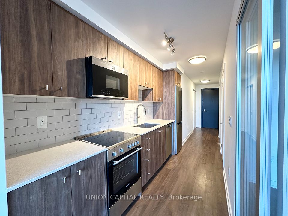 Condo Apartment at 15 Wellington Street 2203, Kitchener, ON N2G 2E4, Kitchener