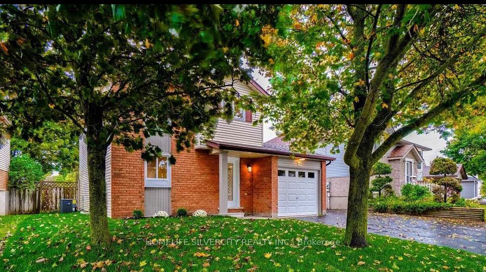 Detached at 731 Elgin Street N, Cambridge, ON N1R 7W5, Cambridge