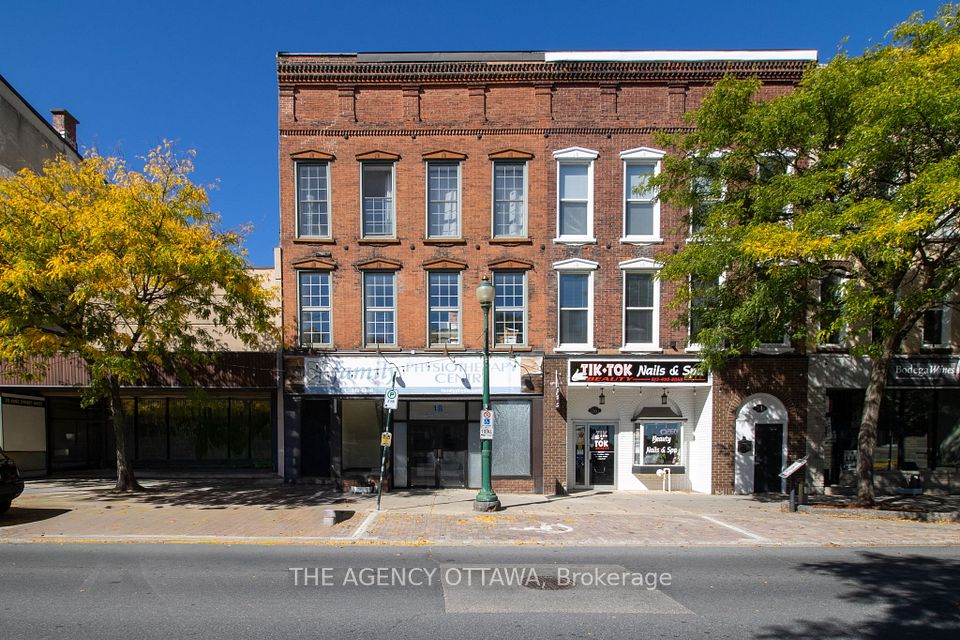 18 King Street W Unit 2, Brockville, ON K6V 3P6
