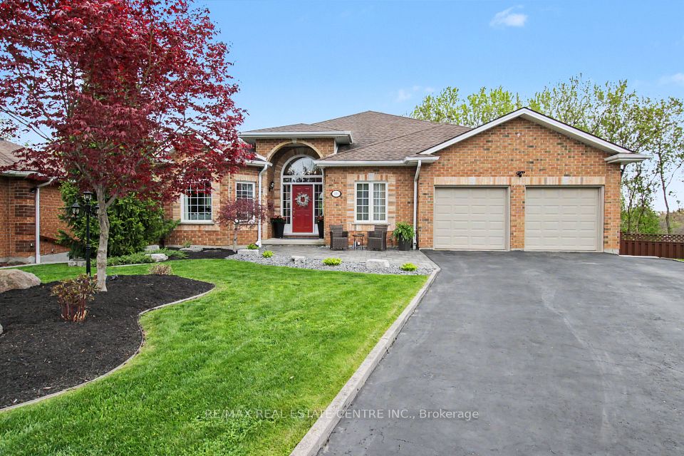 Detached at 183 Taylor Avenue, Cambridge, ON N1R 8H9, Cambridge