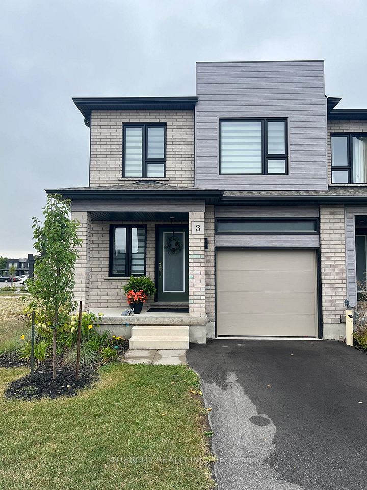 Att/Row/Townhouse at 3 Roper Place, Kitchener, ON N2R 1R2, Kitchener