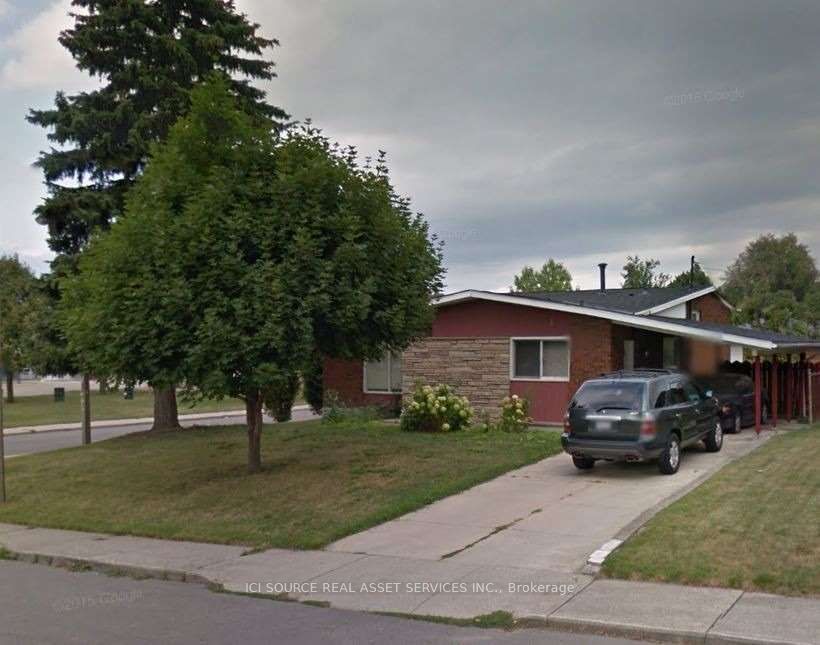 Detached at 1 Vera Court Basement, Hamilton, ON L8K 4G7, Hamilton