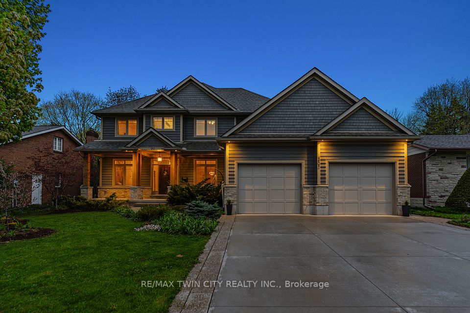 Detached at 303 Castlefield Avenue, Waterloo, ON N2K 2M4, Waterloo