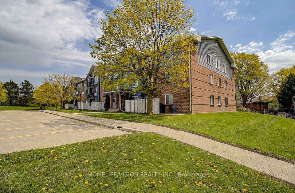 Condo Apartment at 271 Eiwo Court 210, Waterloo, ON N2K 2M8, Waterloo