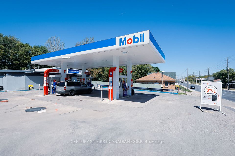 19 Adelaide Street S, London South, ON N5Z 3J9