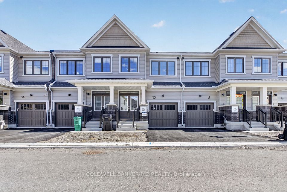 Att/Row/Townhouse at 10 Seahorse Common, Cambridge, ON N1R 5S2, Cambridge