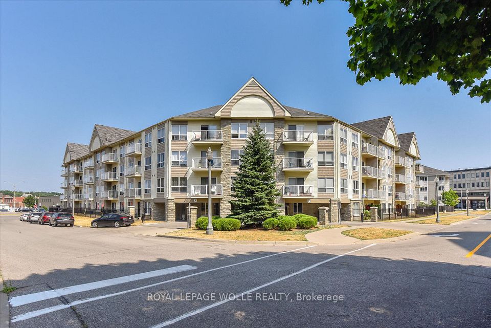 Condo Apartment at 8 Harris Street 318, Cambridge, ON N1R 8R1, Cambridge