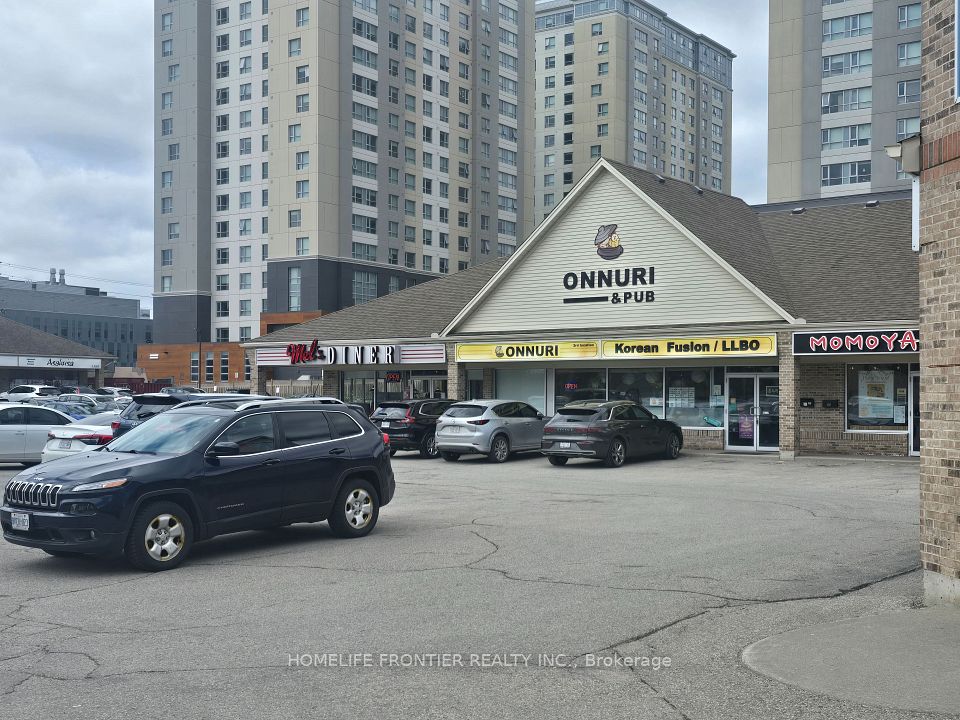 140 University Avenue W 6B, Waterloo, ON N2L 6J3