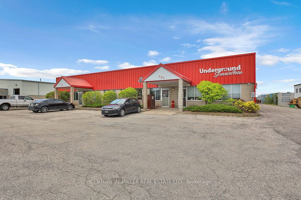 131 Shearson Crescent, Cambridge, ON N1T 1J3