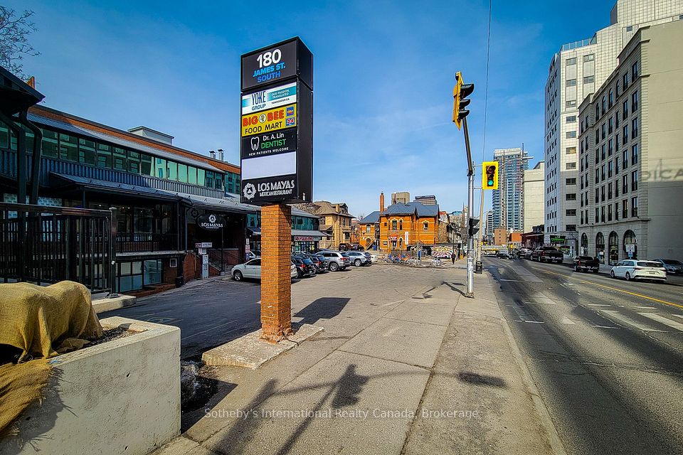 180 James Street S 200, Hamilton, ON L8P 4V1