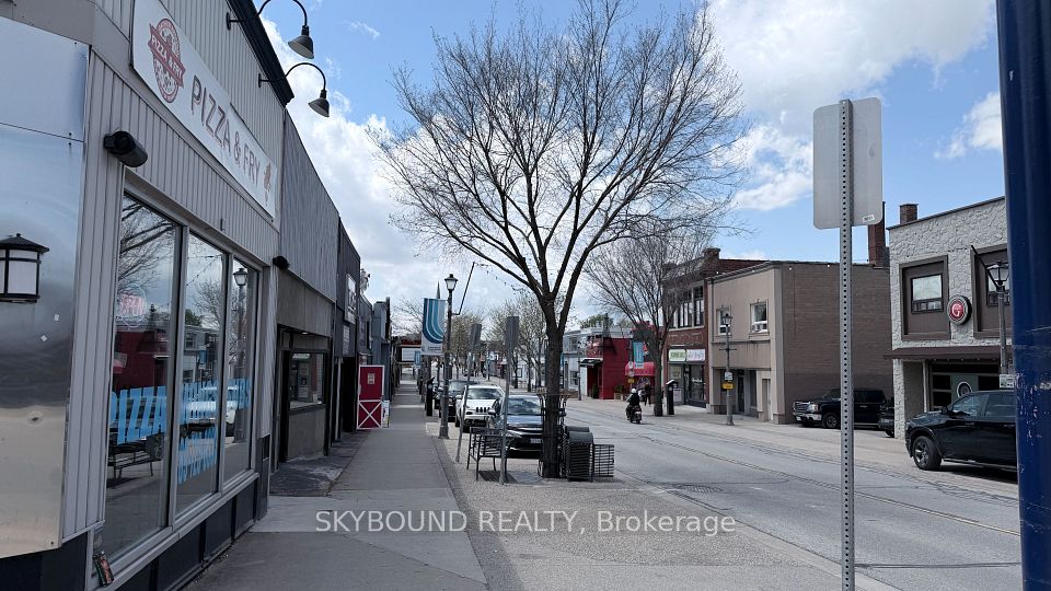 4572 Queen Street, Niagara Falls, ON L2E 2L6