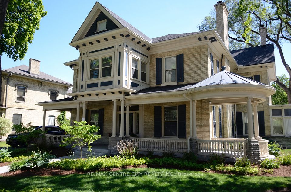 478 Waterloo Street 106, London East, ON N6B 2P6