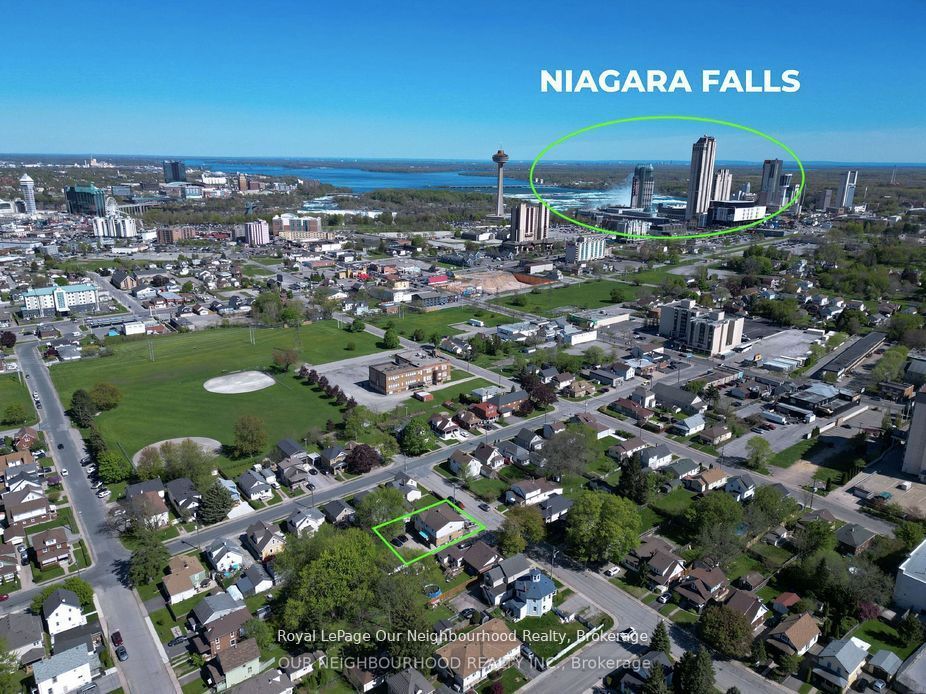 5749 Summer Street, Niagara Falls, ON L2G 1M5