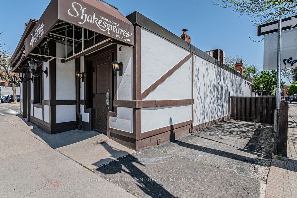 181 Main Street E, Hamilton, ON L8N 1H2