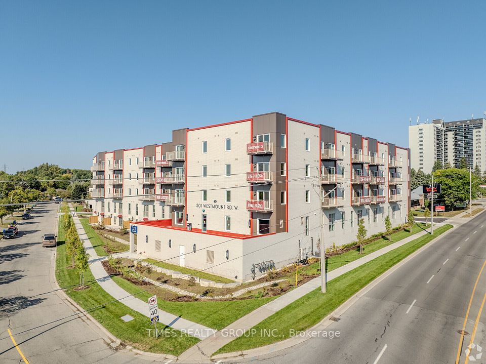 301 Westmount Road W, Kitchener, ON N2M 1S3