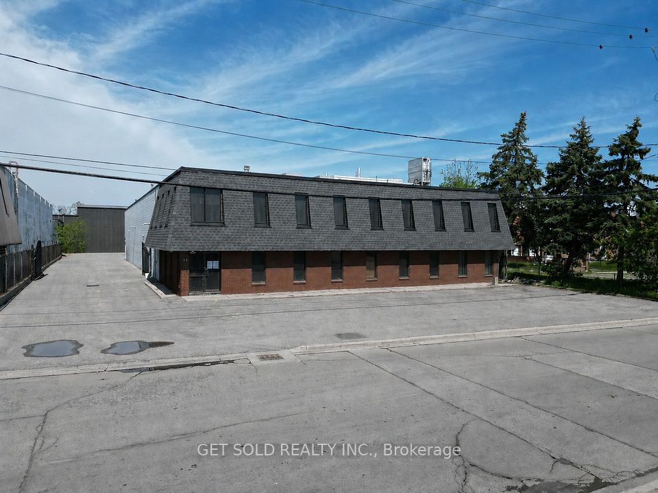 11 Brockley Drive, Hamilton, ON L8E 3C3