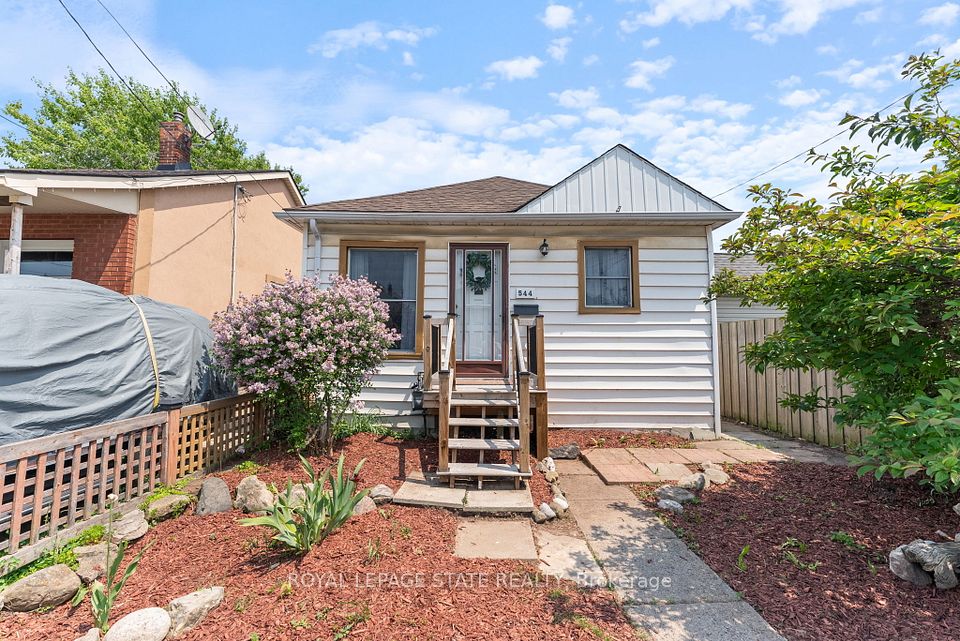 Detached at 544 Mary Street, Hamilton, ON L8L 4X7, Hamilton