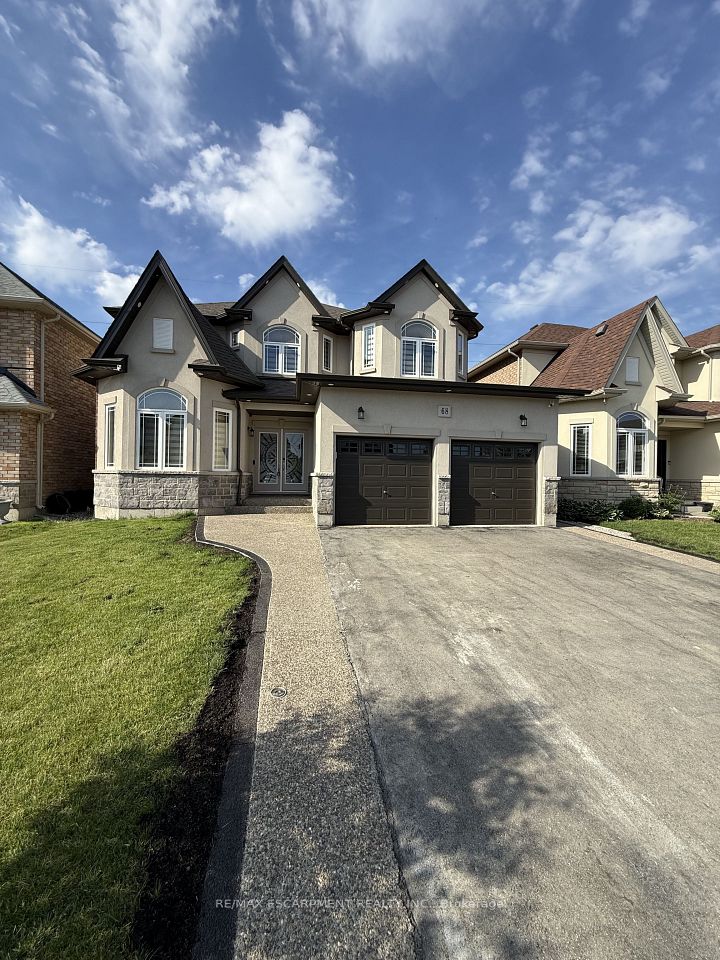 Detached at 68 Dolomiti Court, Hamilton, ON L8J 3H5, Hamilton