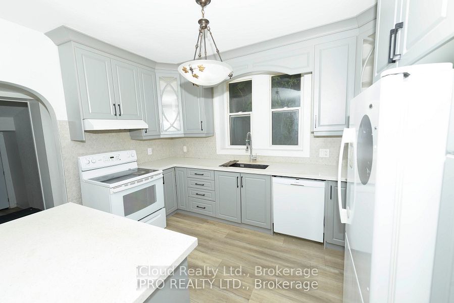 81 FLORENCE Avenue, Kitchener, ON N2A 2K9