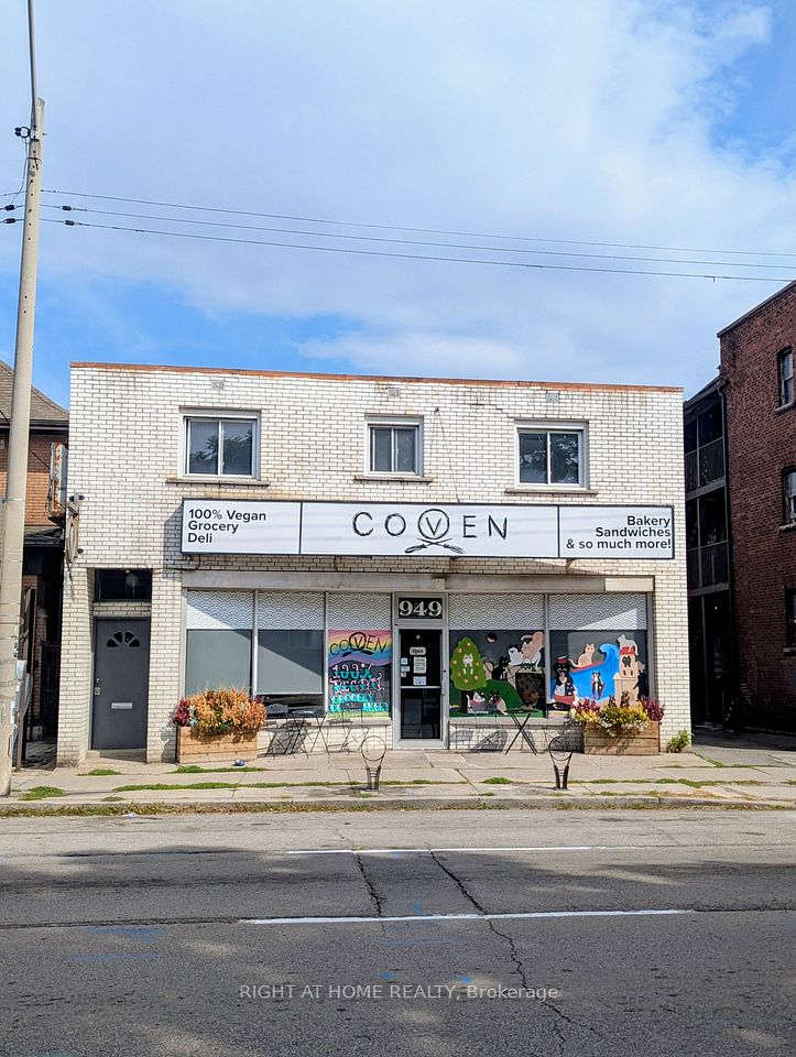 949 Main Street E, Hamilton, ON L8M 1M9
