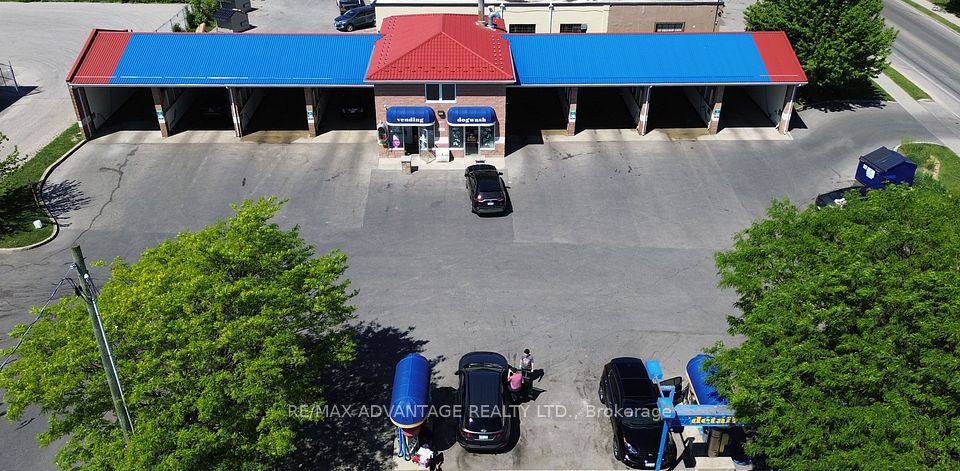 39 Base Line Road W, London South, ON N6J 1V5