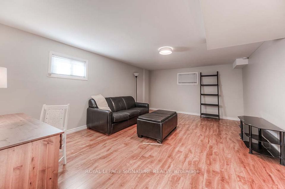 Semi-Detached  at 28 Coach Hill Drive, Kitchener, ON N2E 1P4, Kitchener