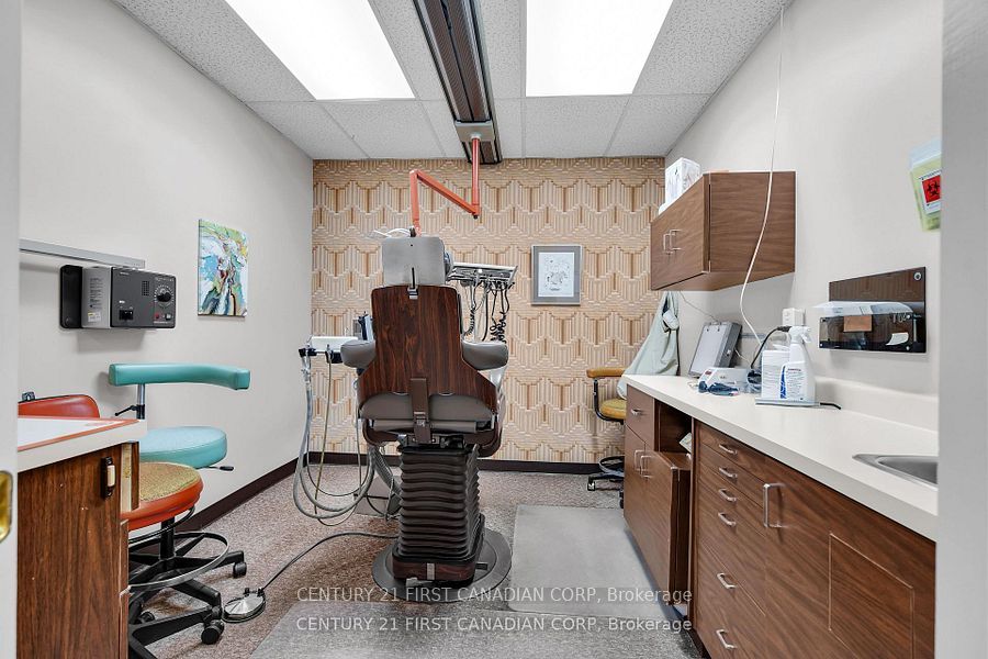 700 York Street 6, London East, ON N5W 2S8