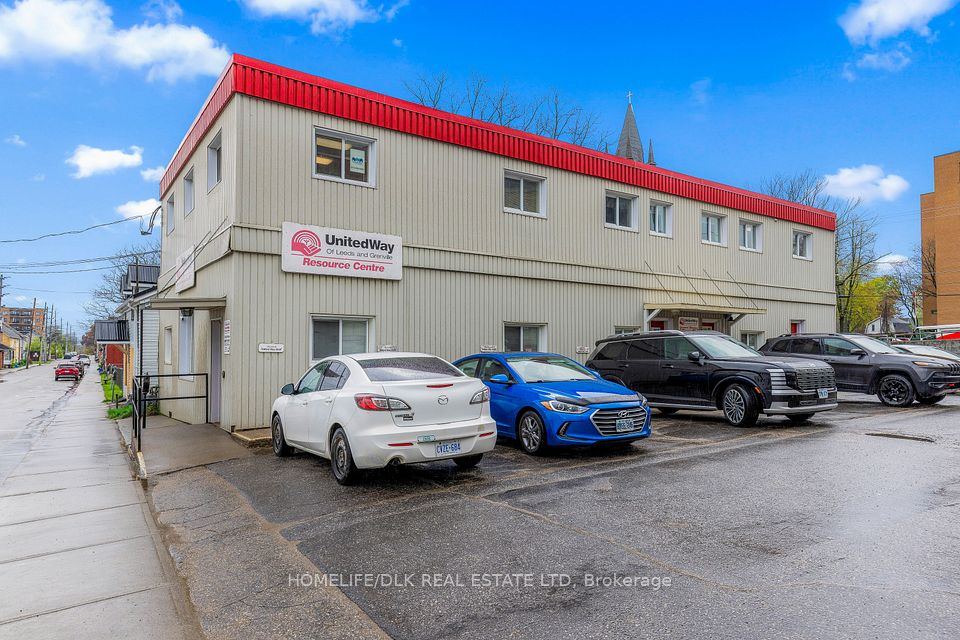 42 George Street, Brockville, ON K6V 3V5