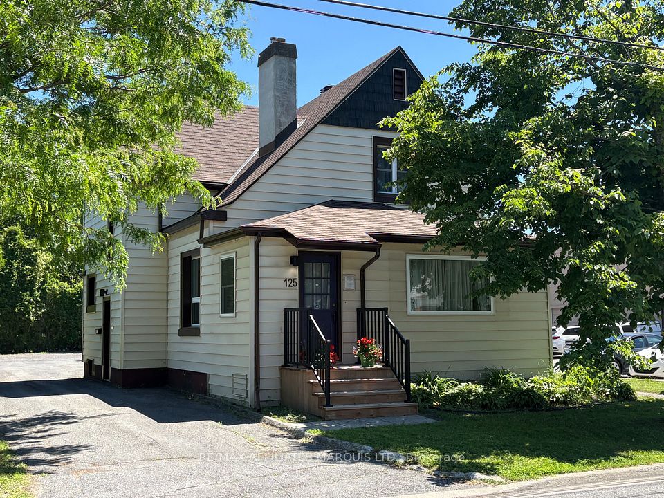 123-125 Amelia Street, Cornwall, ON K6H 3P1