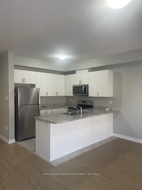 Att/Row/Townhouse at 88 Decorso Drive 29, Guelph, ON N1L 0A1, Guelph