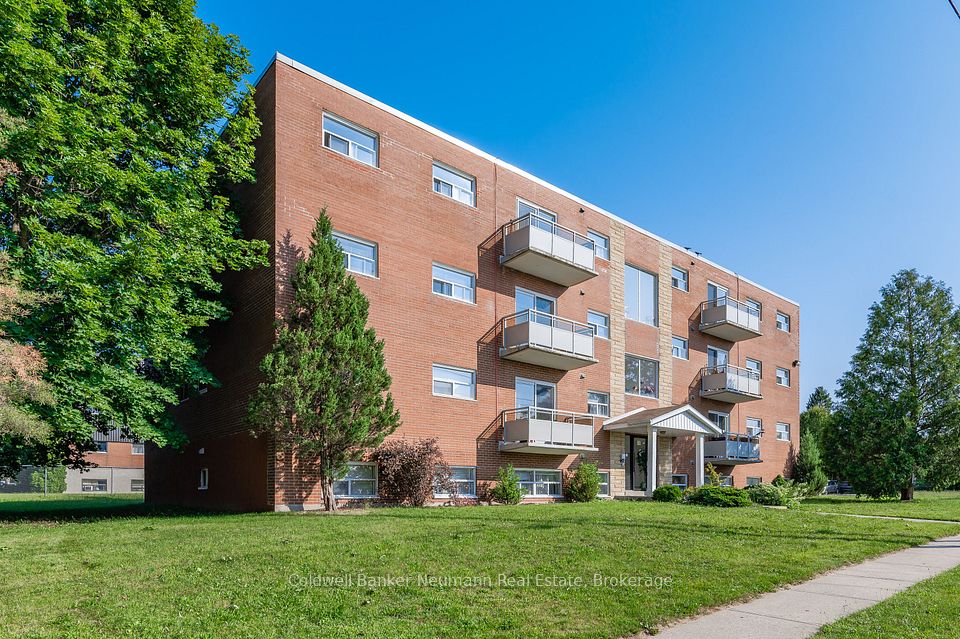 Condo Apartment at 10 GLENBROOK Drive, Guelph, ON N1E 1A9, Guelph