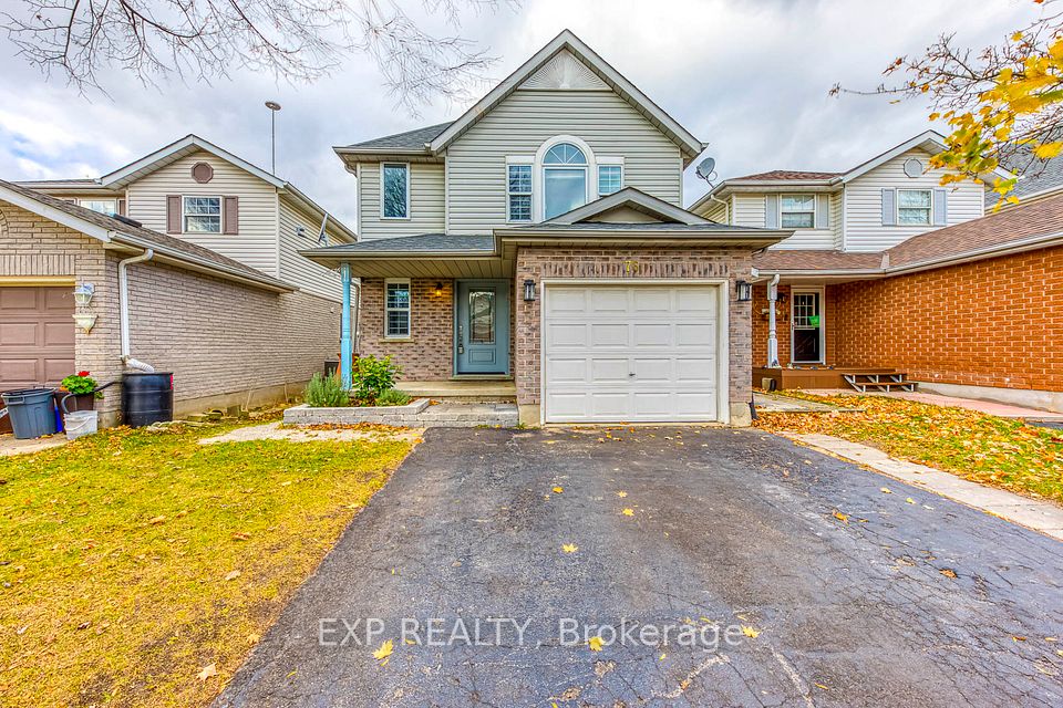Detached at 76 Gibb Street, Cambridge, ON N3C 4C5, Cambridge