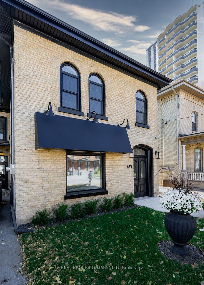 463 King Street, London East, ON N6B 1S8