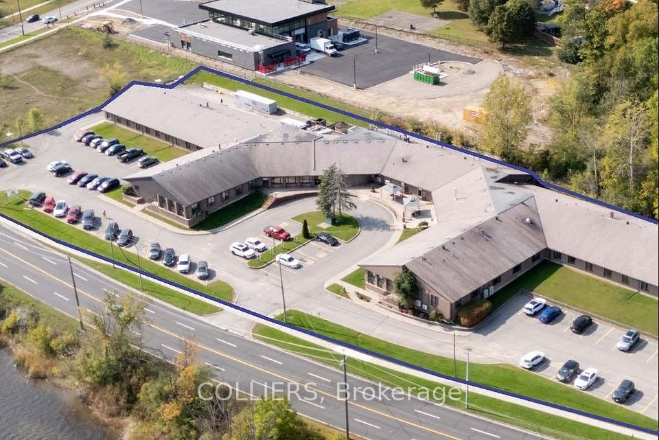 1155 Water Street, Peterborough, ON K9H 3P8