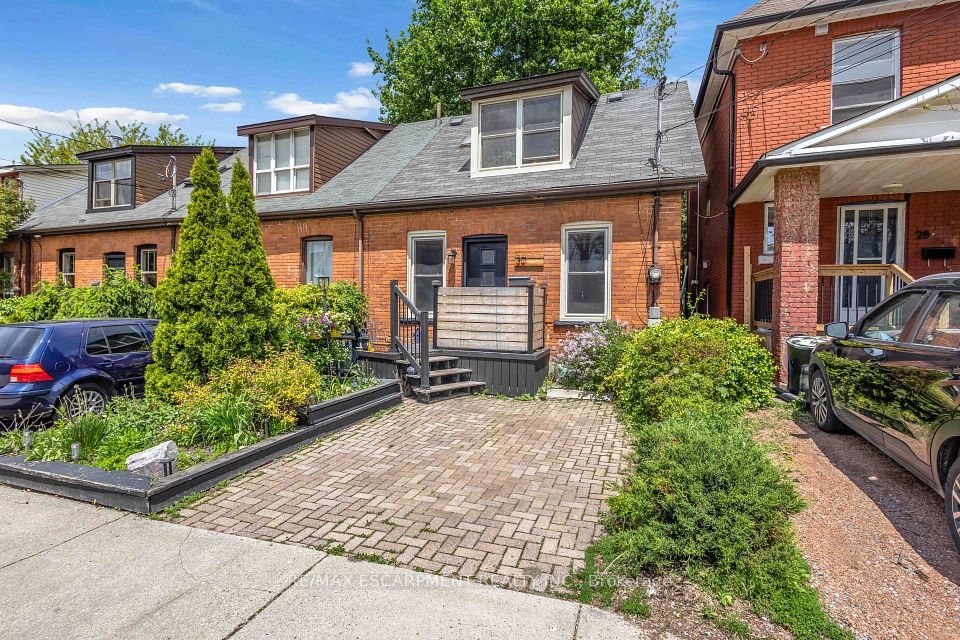 Att/Row/Townhouse at 30 Sunset Avenue, Hamilton, ON L8R 1V6, Hamilton