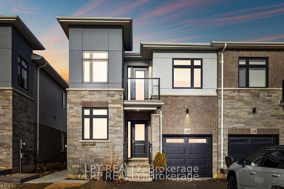 Att/Row/Townhouse at 140 Springvalley Crescent Lower, Hamilton, ON L9C 0B4, Hamilton