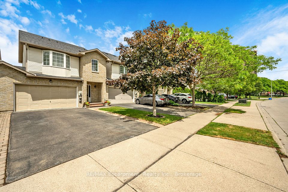 Att/Row/Townhouse at 117 Frances Avenue, Hamilton, ON L8E 6A3, Hamilton
