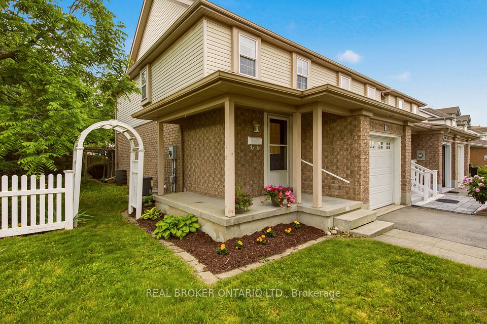 Att/Row/Townhouse at 2 Ireland Place, Guelph, ON N1E 7C2, Guelph