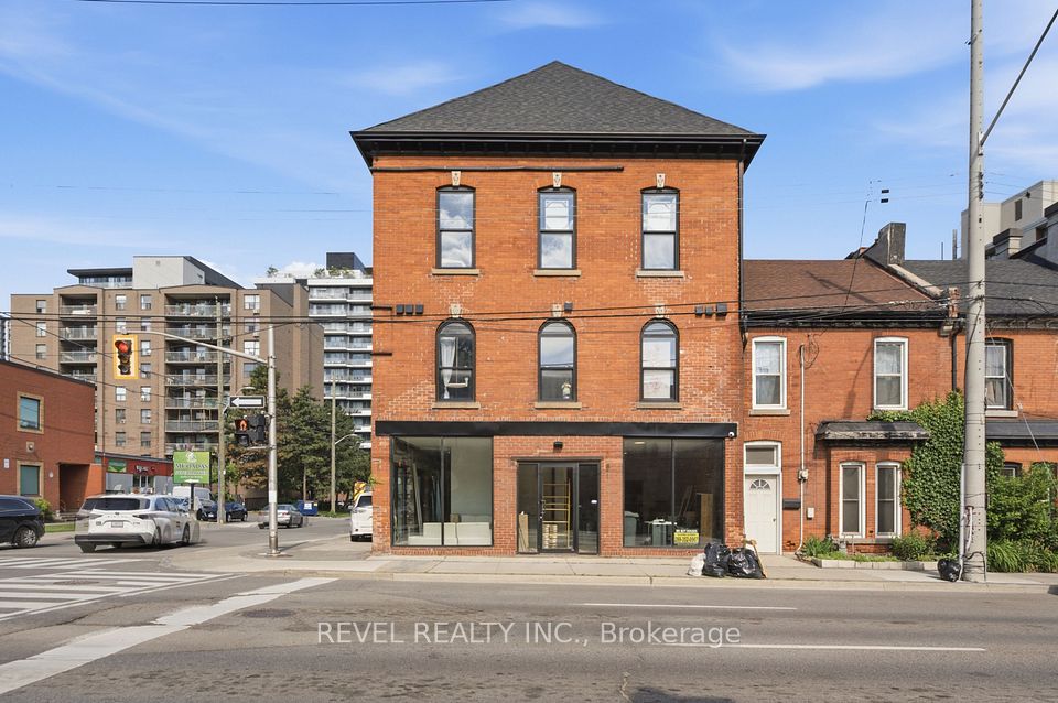 45 Wellington Street N, Hamilton, ON L8R 1M9
