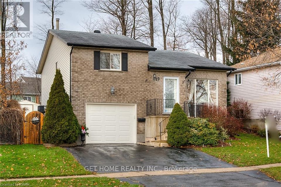 Detached at 19 Oprington Drive, Kitchener, ON N2N 3B8, Kitchener