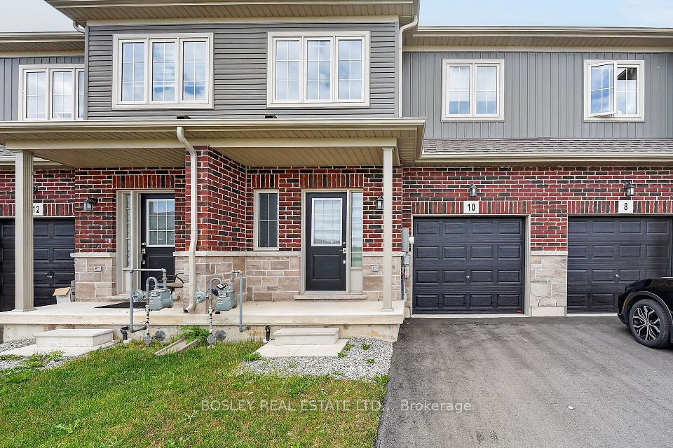Att/Row/Townhouse at 10 Zoe Lane, Hamilton, ON L0R 1C0, Hamilton