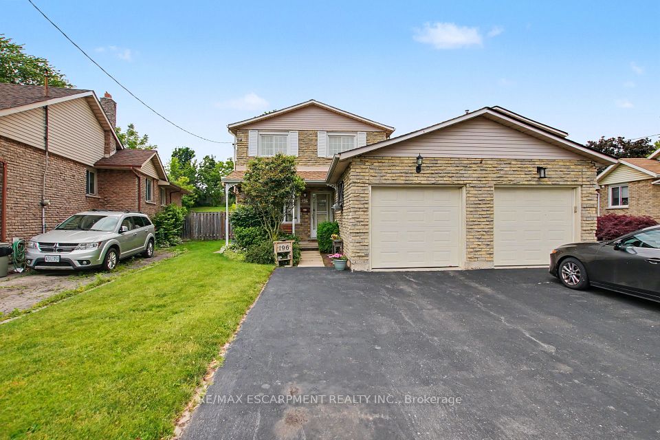 Semi-Detached  at 196 Guildwood Drive, Hamilton, ON L9C 6S5, Hamilton