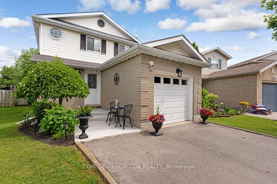 Detached at 351 Northview Heights Place, Cambridge, ON N1R 8J1, Cambridge