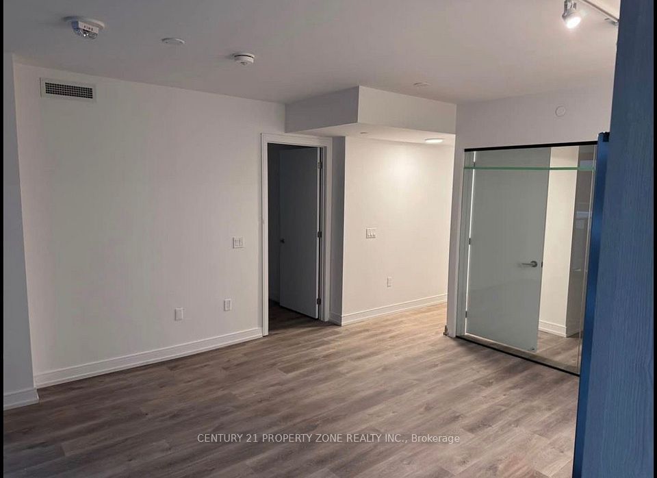 Condo Apartment at 1 Jarvis Street 723, Hamilton, ON L8R 3J2, Hamilton